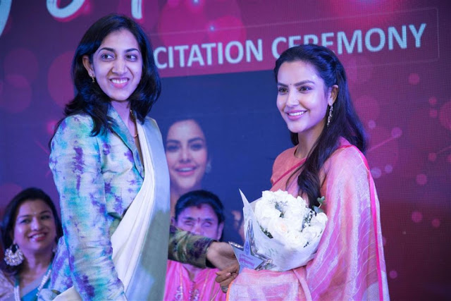 Priya Anand Grabs Dindigul Thalappakatti Super Women Award 4